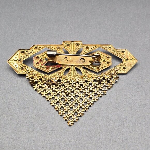 VTG Art Deco Chainmail Bib & Black Glass Brooch 2.5" Antique Brass Pressed Metal - Picture 3 of 6